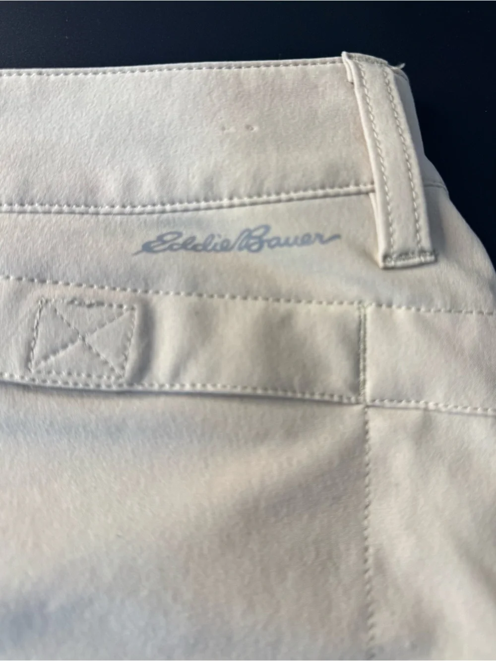 Eddie Bauer Women's Khaki Stretch Bermuda Shorts Size 4